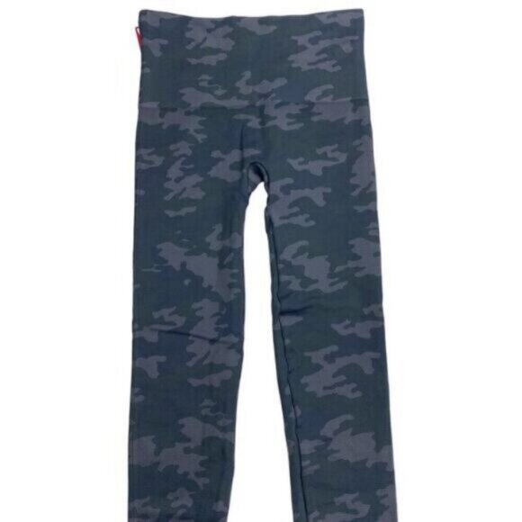 Spanx Look at Me Now Camo Blue Seamless Leggings Womens Size Small - Picture 6 of 7